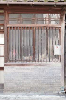 腰壁のガラス窓 大正（45）