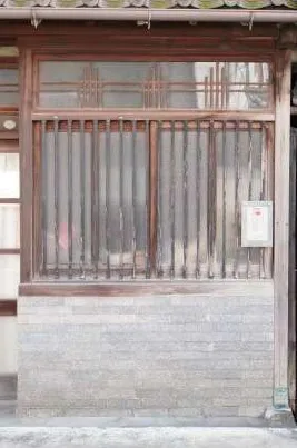 腰壁のガラス窓 大正（45）