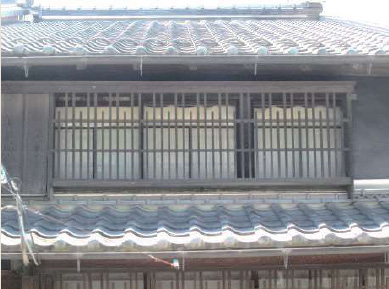 格子入りの窓 L 江戸後期（20）