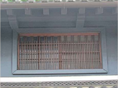 格子入りの窓 O 大正（2）