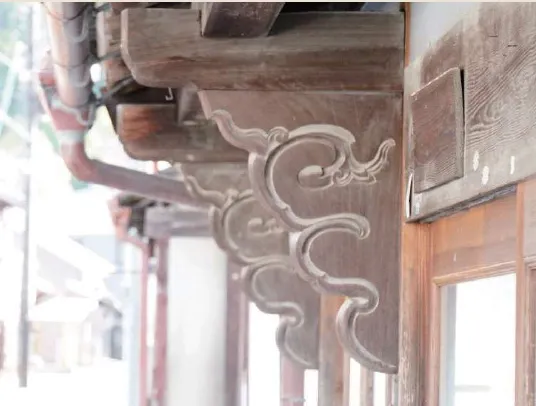持ち送り E 大正（14）板状（渦巻）