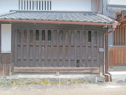 大正の太い格子（37）